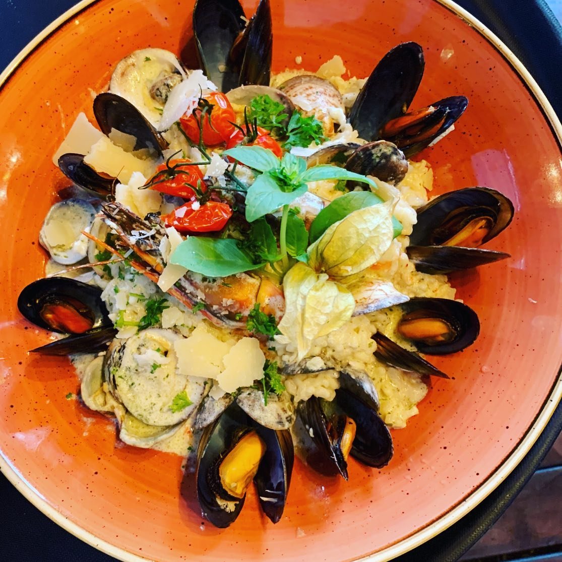 Outstanding sommelier service